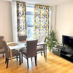 Cozy 2 Bedroom Apartment Near Tower Bridge
