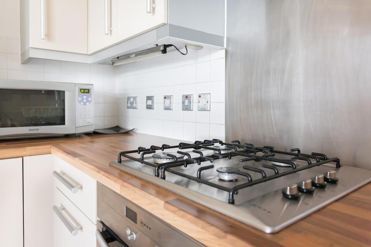 Cozy 2 Bedroom Near Tower Bridge Londra