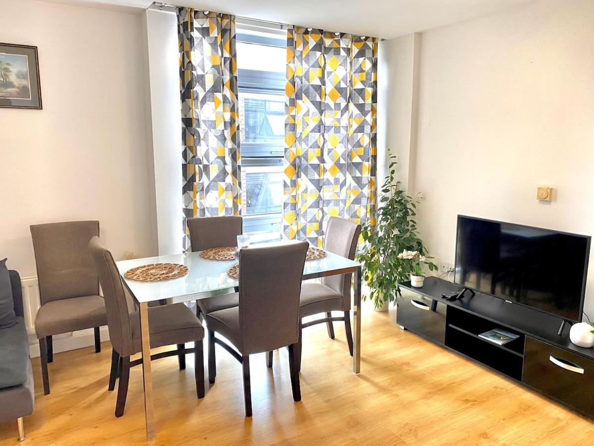 Cozy 2 Bedroom Near Tower Bridge Appartamento