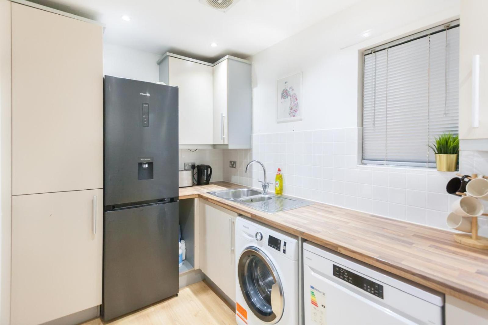 2 Bed Entire London