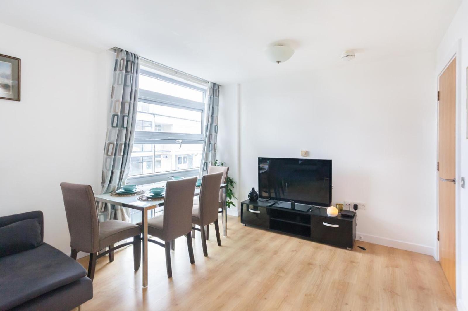 2 Bed Entire London