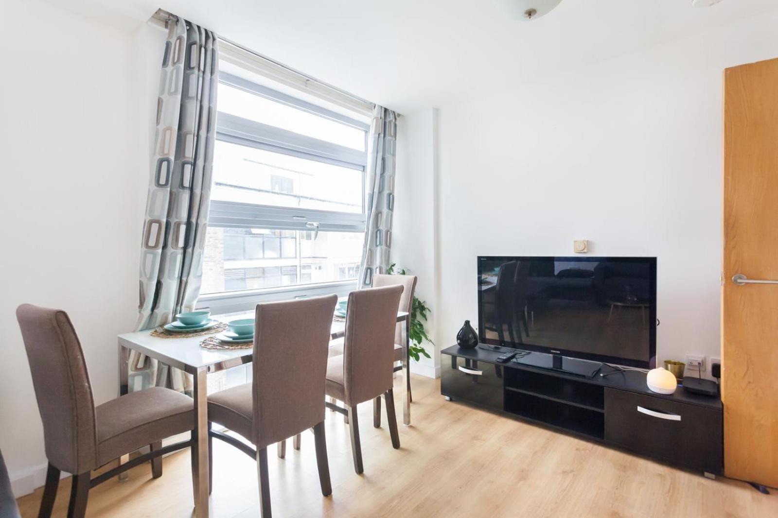 2 Bed Entire Apartment