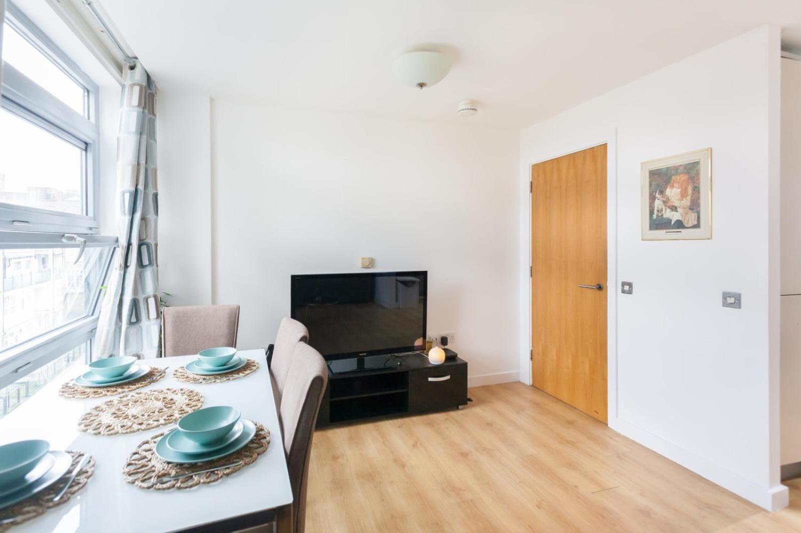 Apartment 2 Bed Entire