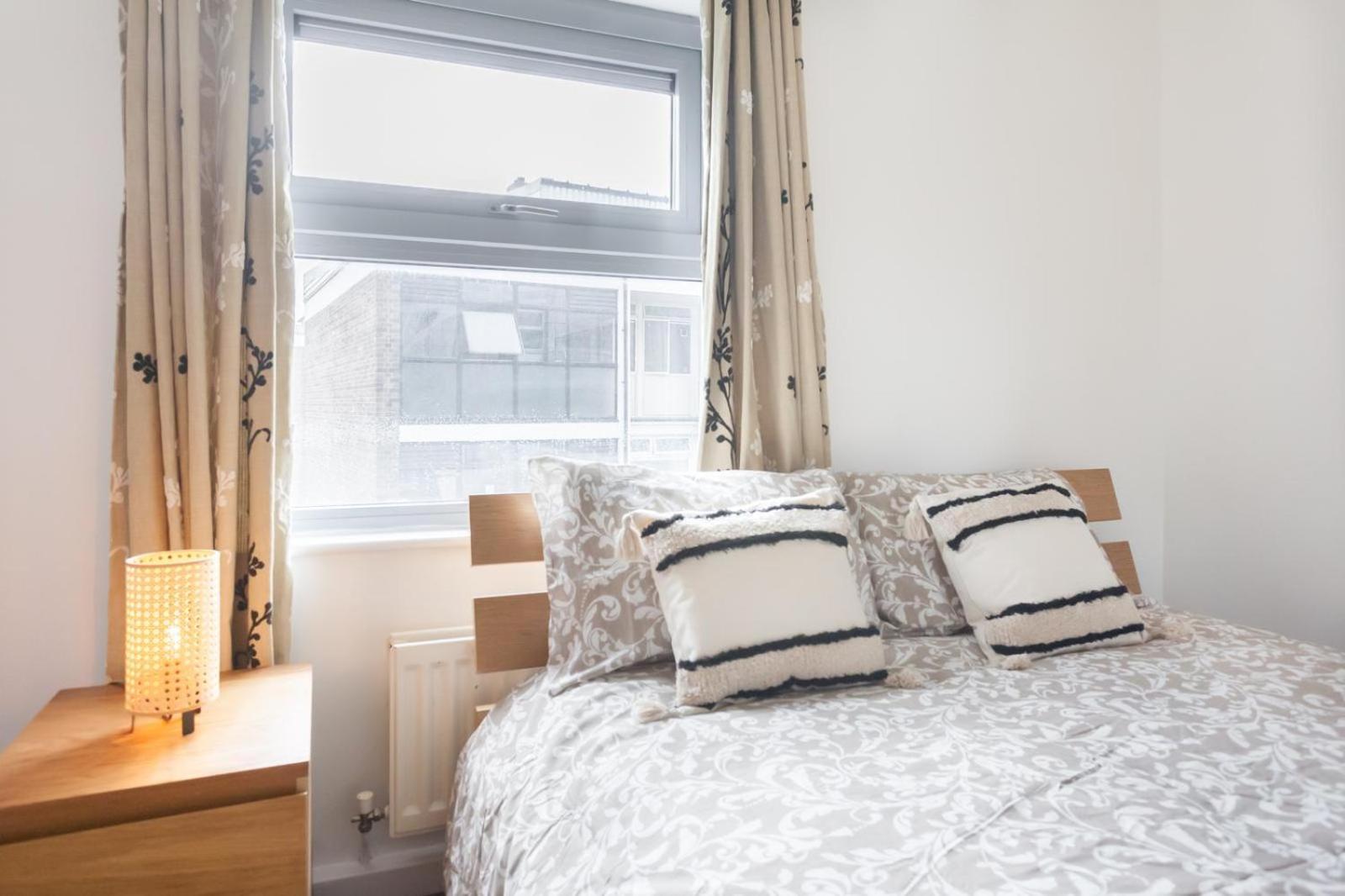 2 Bed Entire Apartment London
